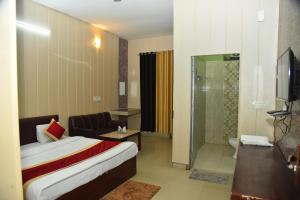 rama blue resort and restaurant