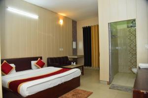 rama blue resort and restaurant