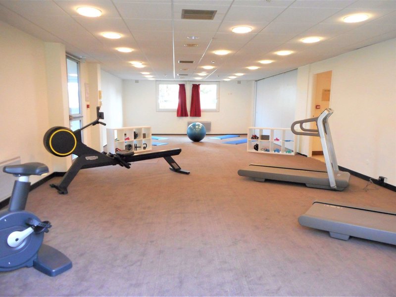 ibis jouy en josas velizy