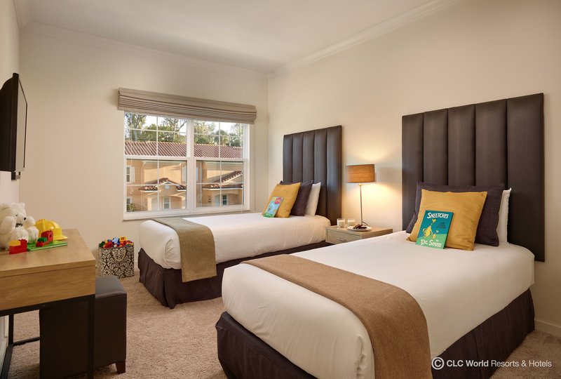 regal oaks resort vacation townhomes by idiliq