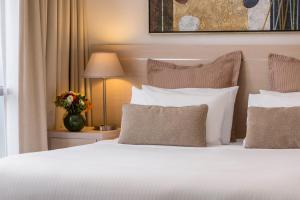 oaks melbourne on lonsdale suites