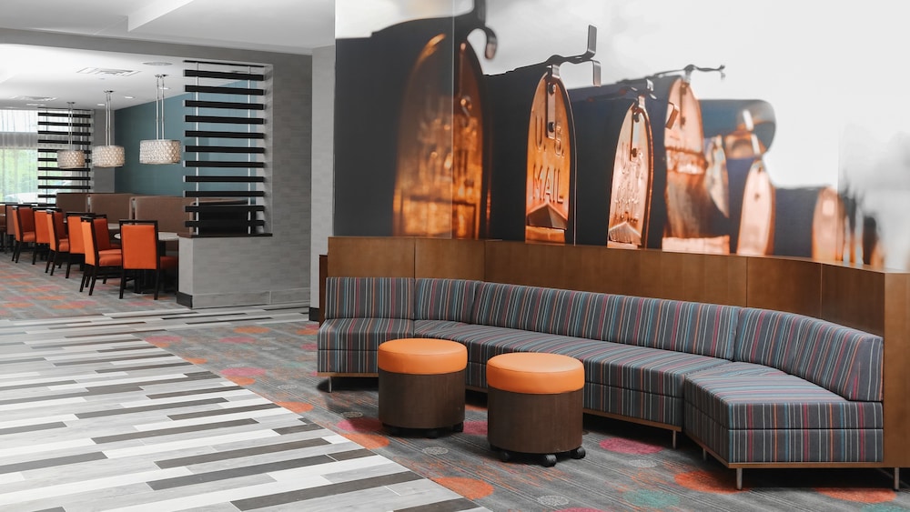 holiday inn express moline quad cities area by ihg