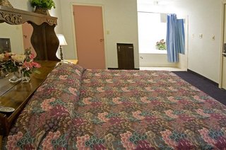Americas Best Value Inn North Kingstown,North Kingstown>>East Greenwich,1 star