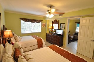 Tropical Beach Resorts,Siesta Key>>Sarasota,3.5 star