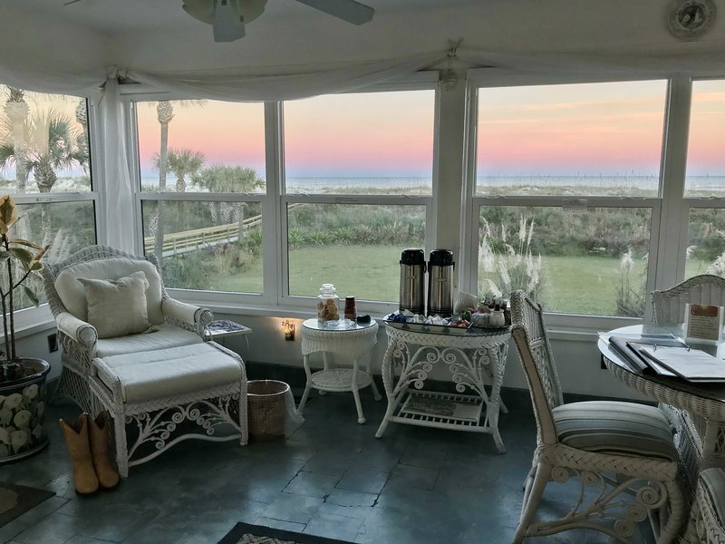 beachfront bed and breakfast