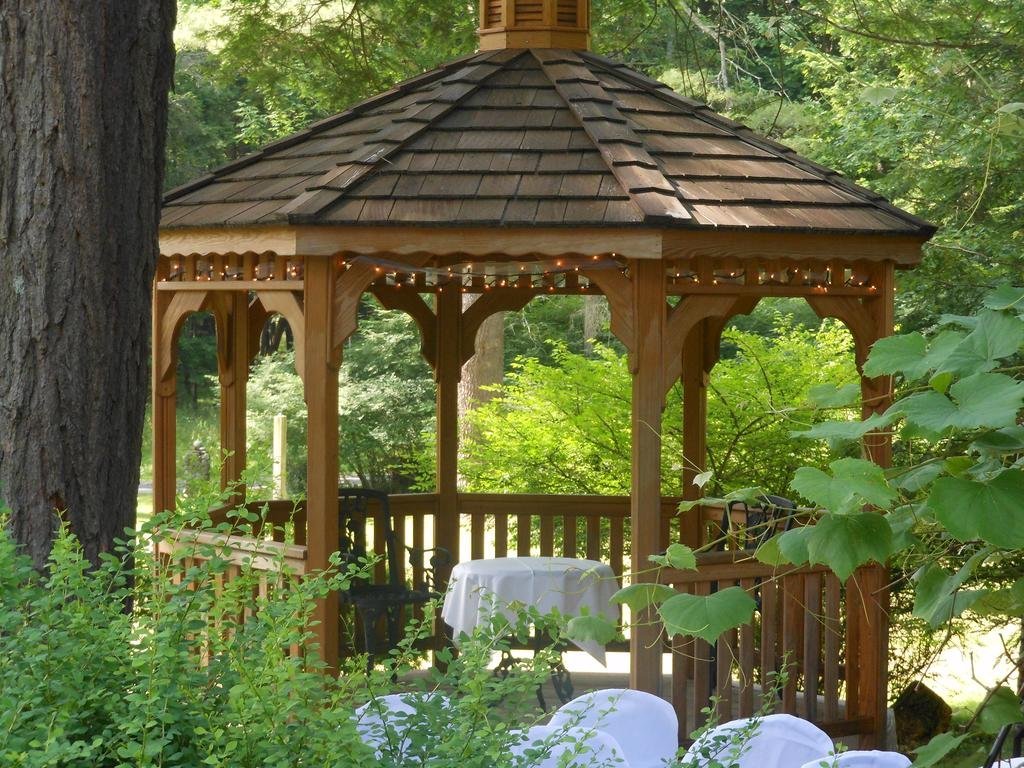 brookview manor inn