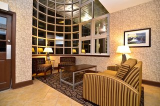 best western plus the inn and suites at the falls
