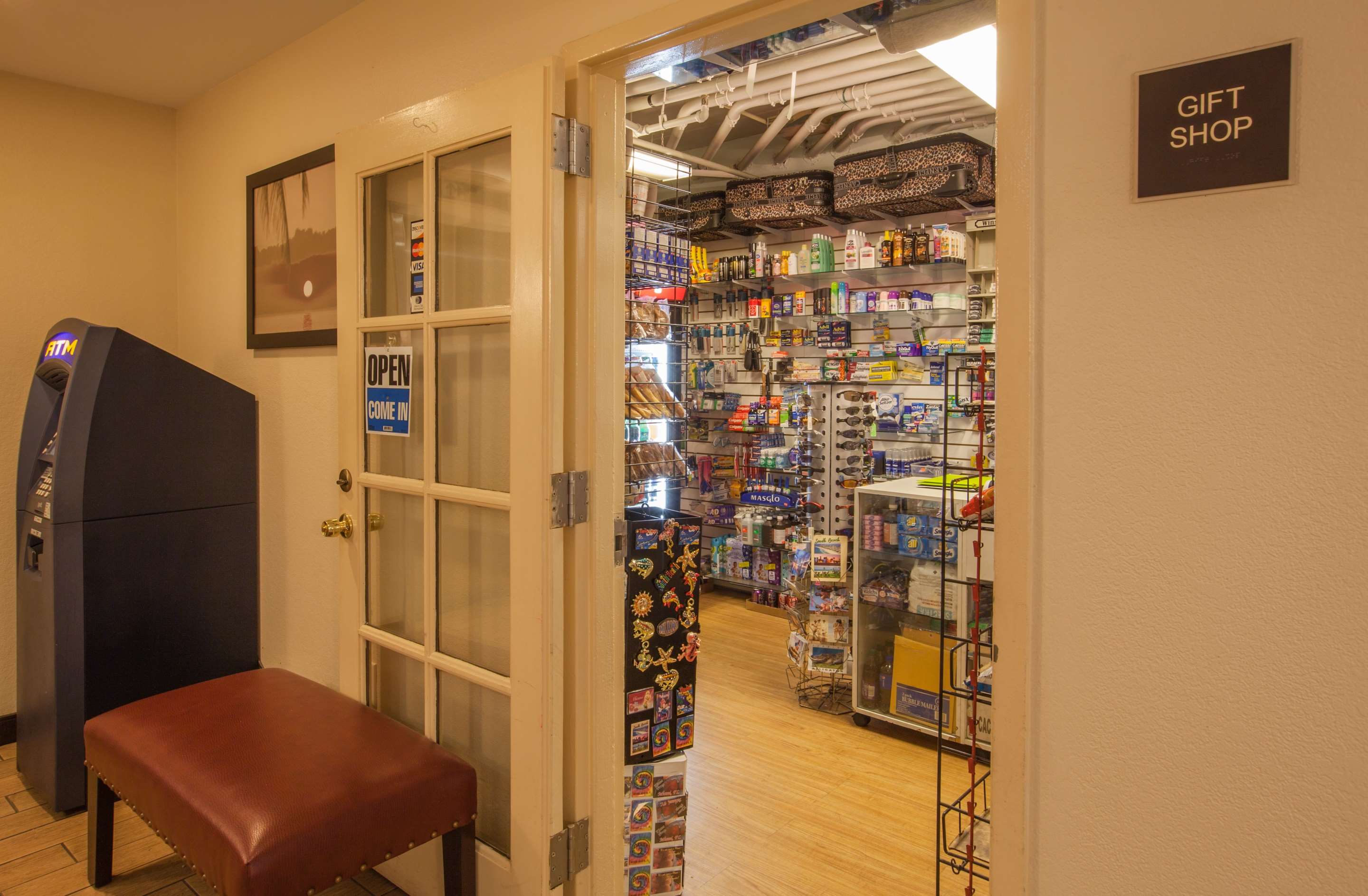 red roof inn plus miami airport