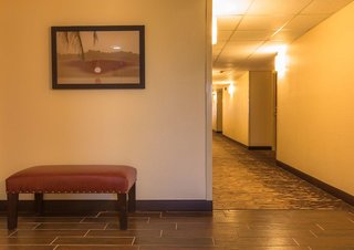 red roof inn plus miami airport