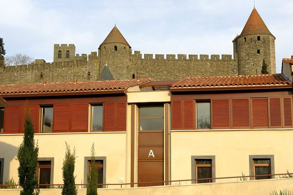 Adonis Carcassonne - La Barbacane