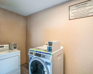 Baymont By Wyndham Rocky Mount,Martinsville>>Franklin,3 star