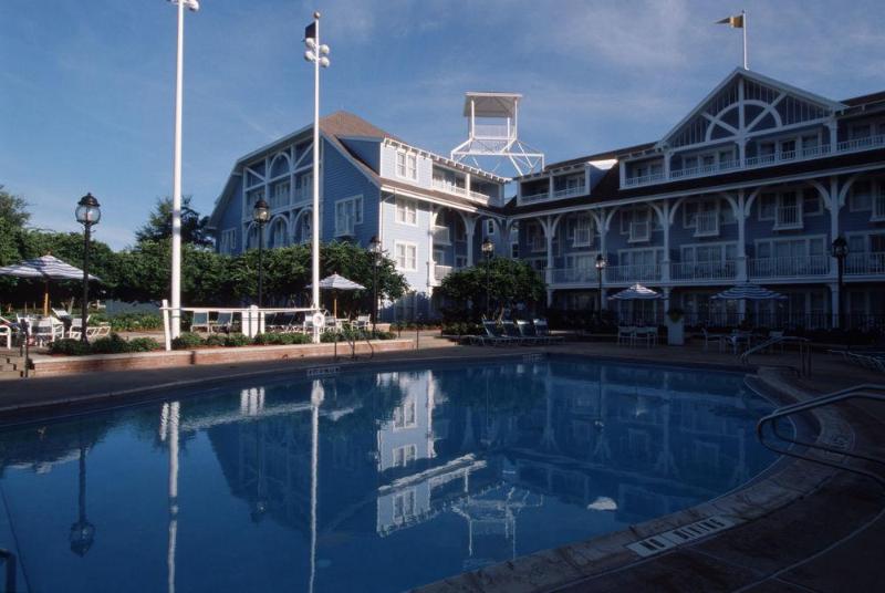 disneys beach club villas