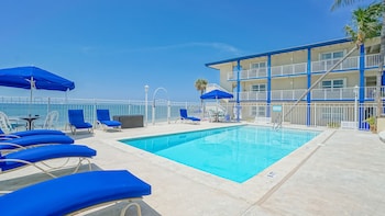glunz ocean beach hotel and resort