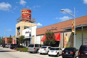 Courtyard By Marriott Houston Pearland,Near Pearland Town Center,3 star