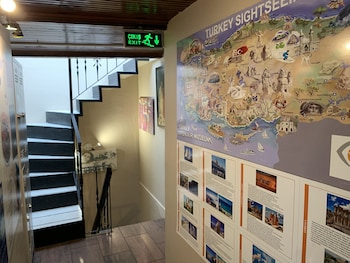 antique hostel and guesthouse