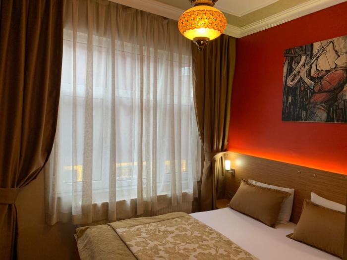 antique hostel and guesthouse