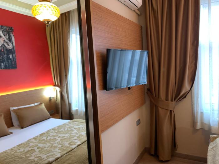 antique hostel and guesthouse