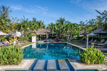 krabi aquamarine resort sha extra plus