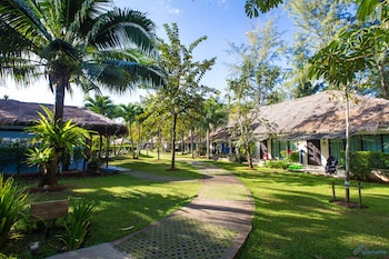 krabi aquamarine resort sha extra plus