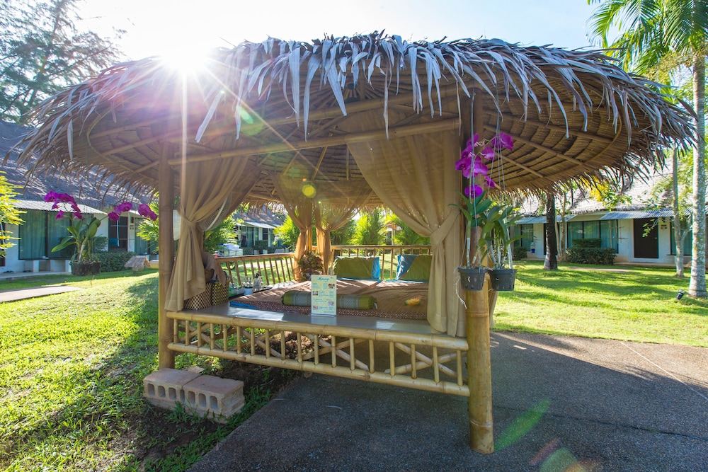 krabi aquamarine resort sha extra plus