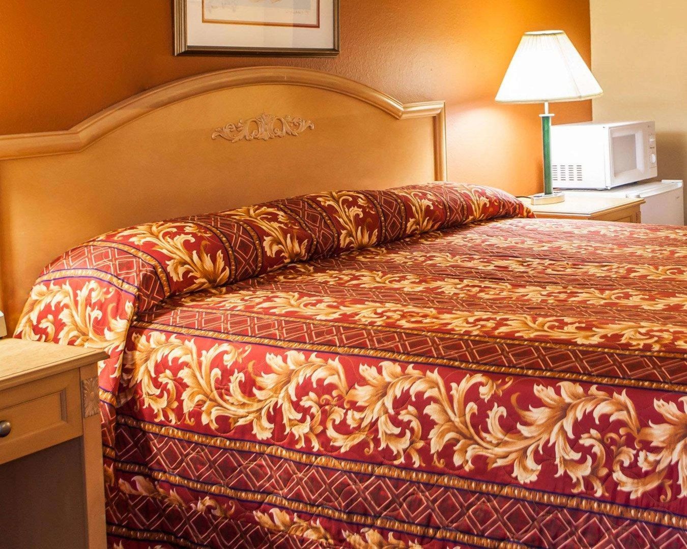 relax inn saint charles