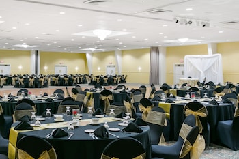 eisenhower hotel and conference center