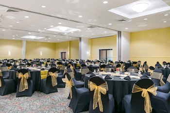 eisenhower hotel and conference center