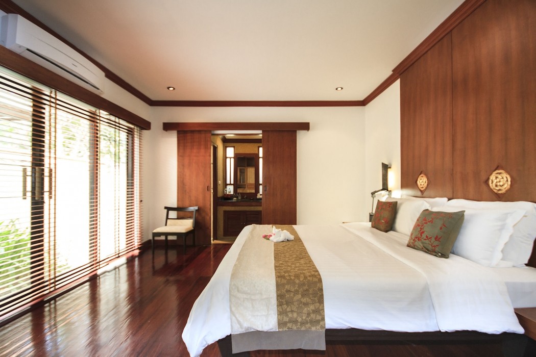 pao jin poon beach front villa