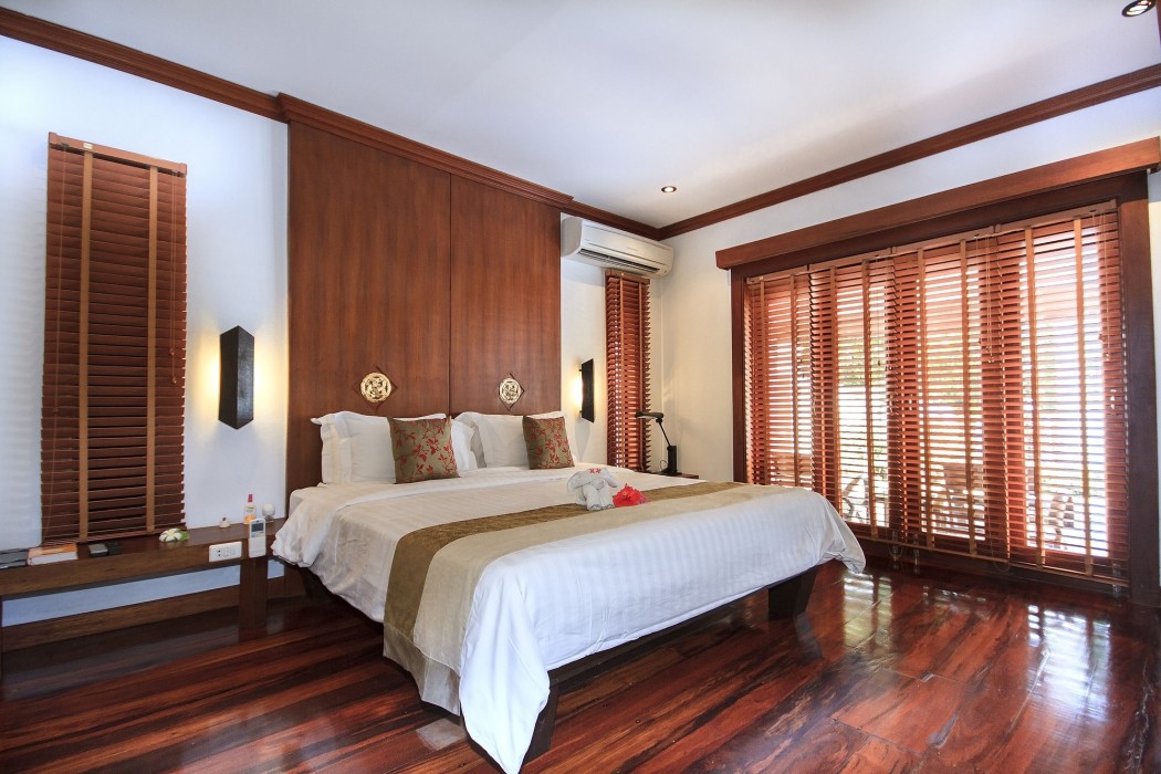 pao jin poon beach front villa