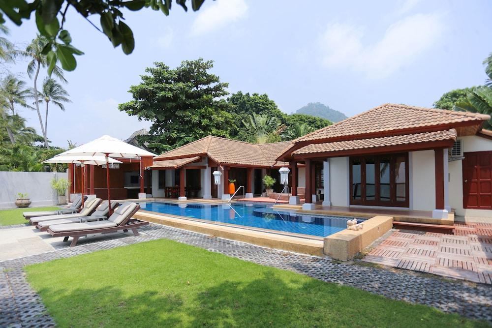 pao jin poon beach front villa