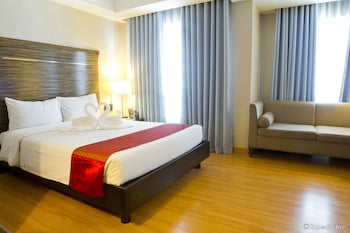 lancaster hotel manila
