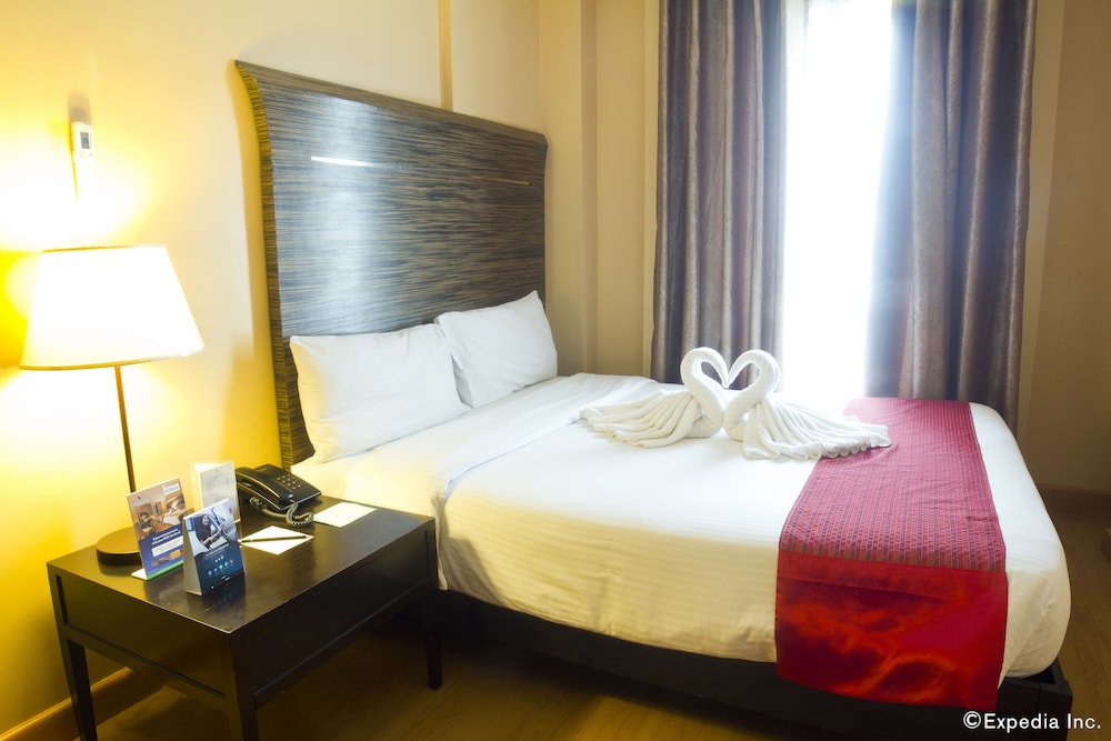 lancaster hotel manila