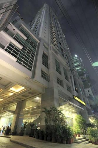 lancaster hotel manila