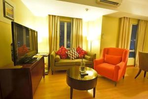 lancaster hotel manila