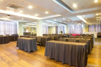 lancaster hotel manila