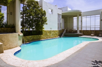 lancaster hotel manila