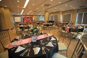 lancaster hotel manila