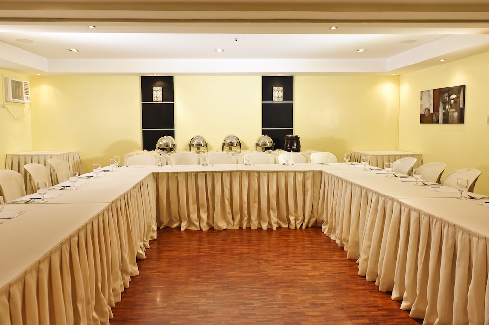 copacabana apartment hotel