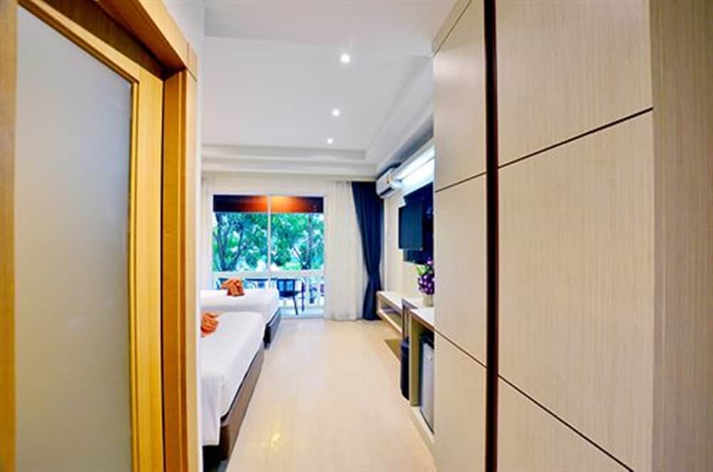 windmill resort hotel