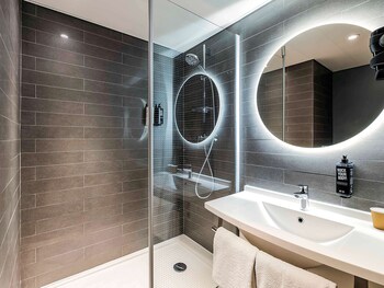 ibis madrid aeropuerto barajas