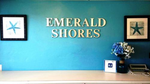 emerald shores resort