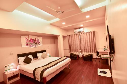 My Bizz Hotel,,2 star