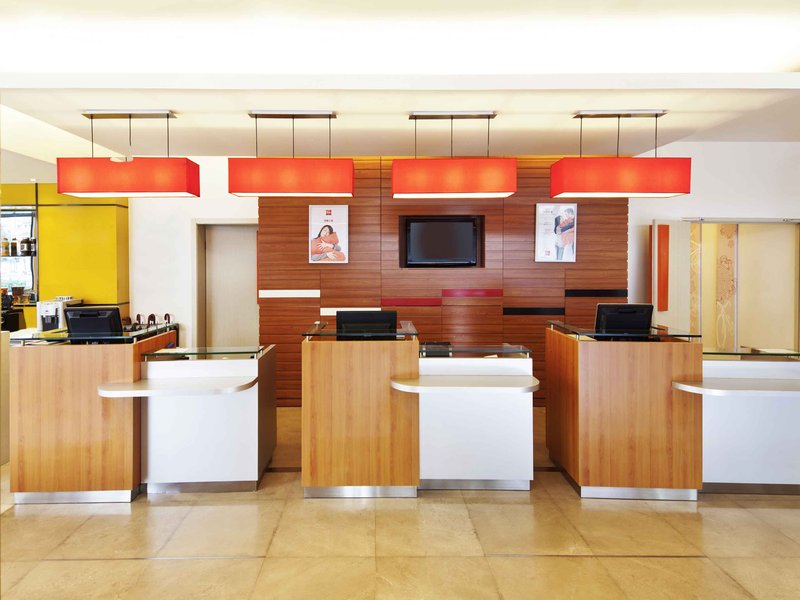ibis shanghai chengshan road hotel