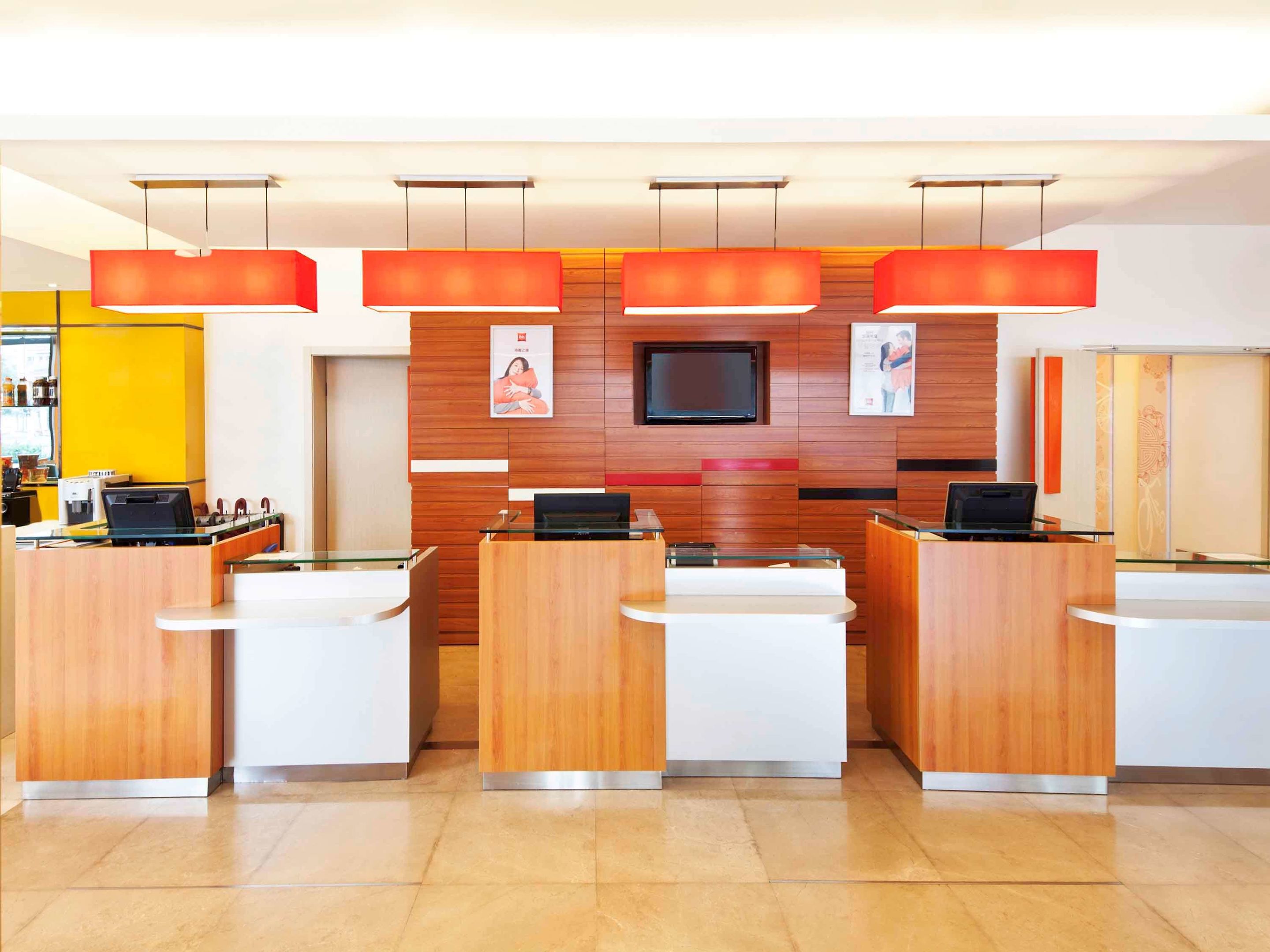 ibis shanghai chengshan road hotel