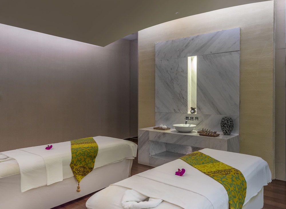 holiday inn shanghai hongqiao by ihg