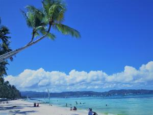 grand blue beach hotel