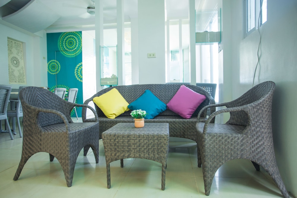 grand blue beach hotel