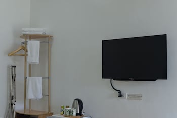 Grand Blue Beach Hotel,Boracay Island>>Boracay,4 star