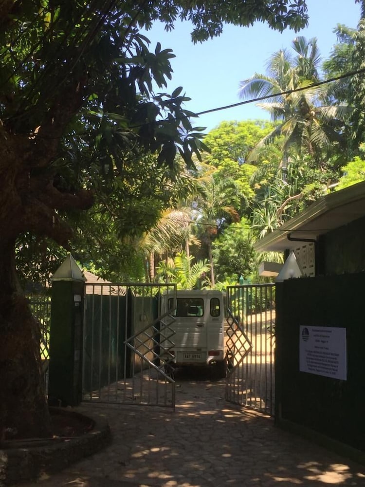 argonauta boracay boutique hotel with apartments and villas