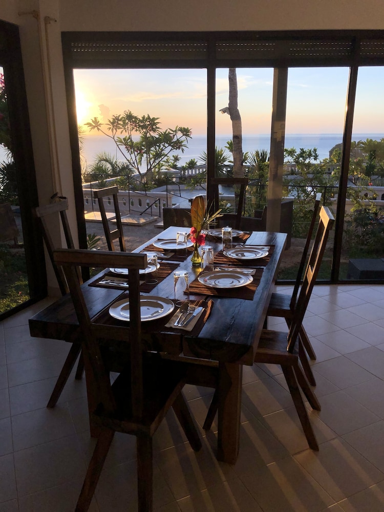 argonauta boracay boutique hotel with apartments and villas